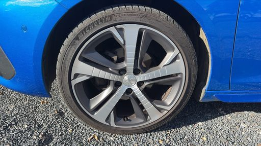 Peugeot 308 SW 1.5 BlueHDi 130 EAT8 - GT Line – 2021 – 98863 km – Diesel – Boîte Automatique — photo 23