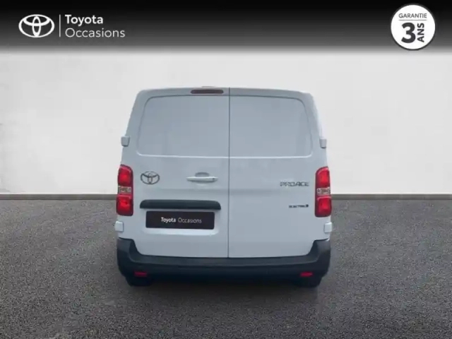 Toyota Proace medium electric 136ch 75kwh startconftech mc24 — photo 4