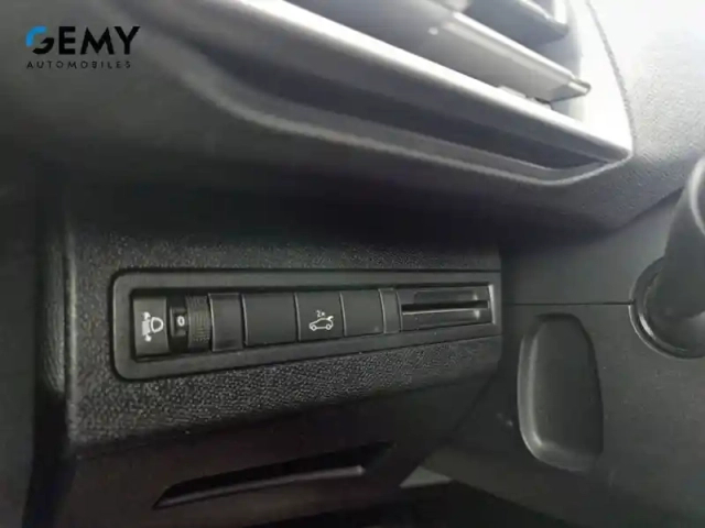 Peugeot 3008 1.2 puretech 130ch s&amp;s eat6 — photo 49