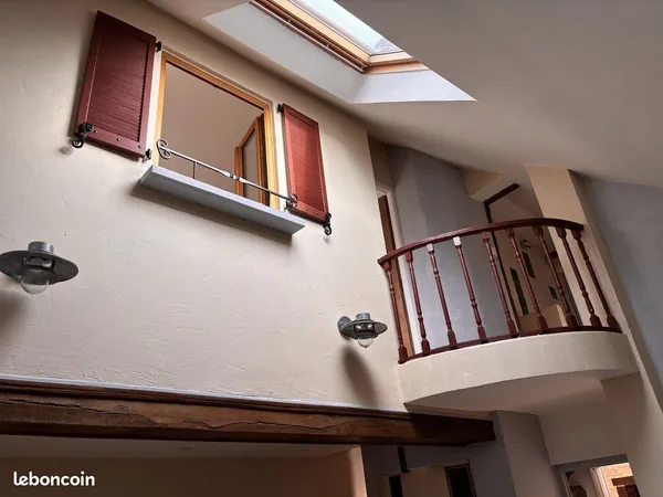 Propriété 6 pièces 75 m²