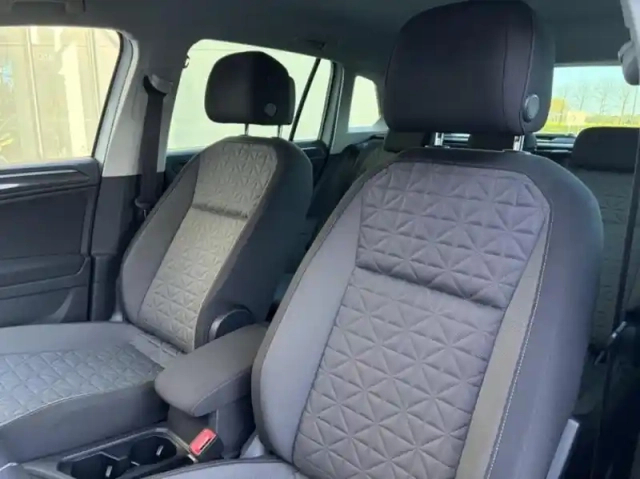Volkswagen Tiguan 1.5 tsi 150ch life business dsg7 — photo 15
