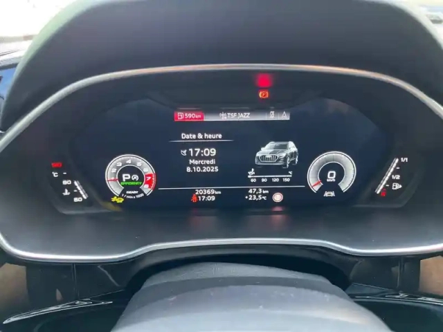 Audi Q3 35 tfsi 150 ch s tronic 7 — photo 17