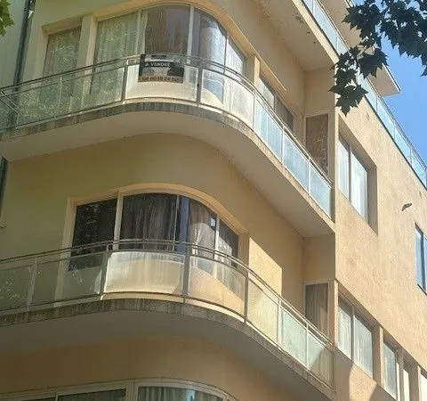 Très beau studio meublé à VICHY
