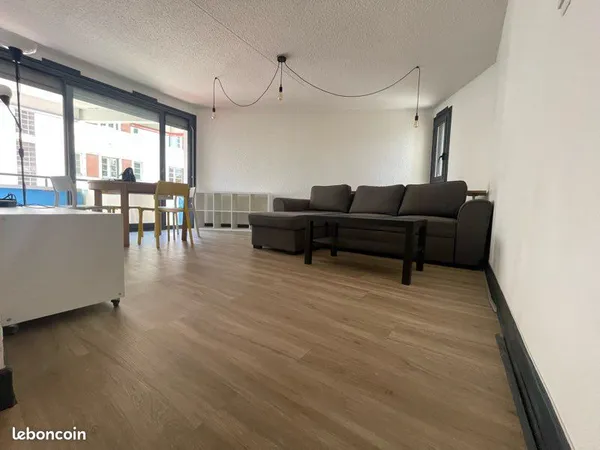Vend appartement 45m2, t2 balcon