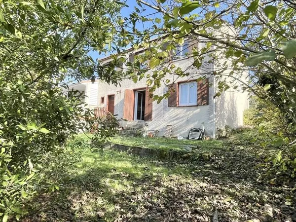 BEAUPUY - Maison T6 avec garage et jardin