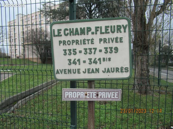 Garage à vendre à Décines Charpieu