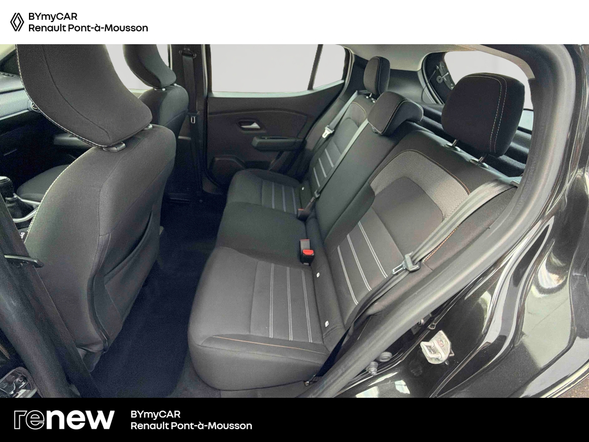 Dacia Sandero TCe 90 — photo 12