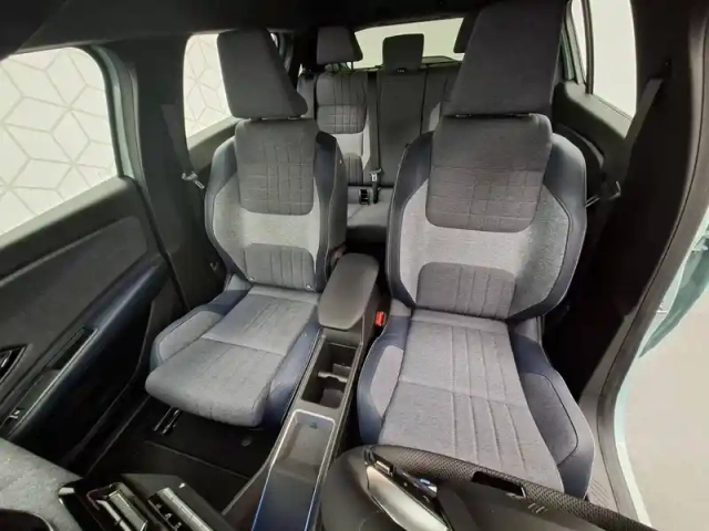 Renault 4 renault  e-tech electrique 150 ch autonomie confort — photo 54