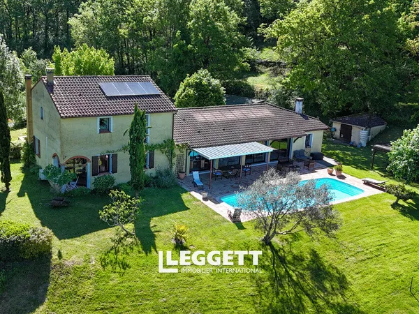 Maison 11 pièce(s), MONTCUQ-EN-QUERCY-BLANC