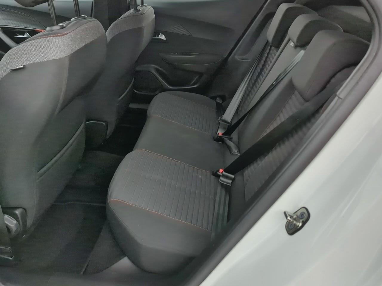 Peugeot 2008 bluehdi 110 s&s bvm6 active pack — photo 10