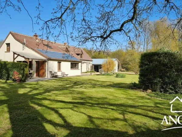 MAISON DE PAYS 6 PIECE(S) 158 m2 4 CHAMBRES
