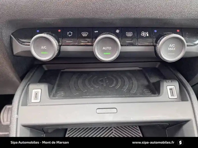 Citroën C4 hybride 136 e-dcs6 — photo 44
