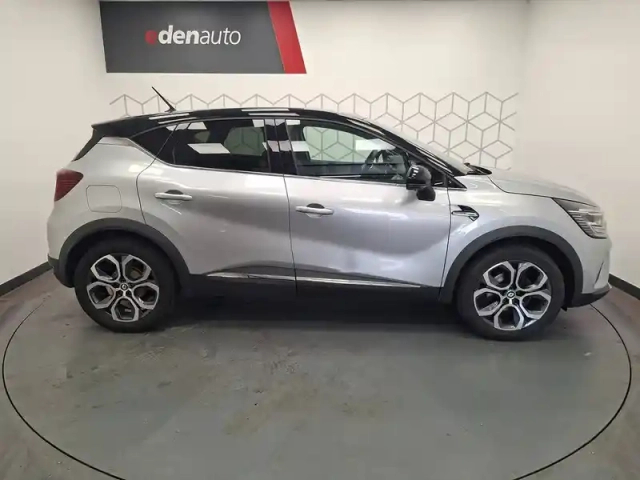 Renault Captur tce 90 - 21 — photo 10
