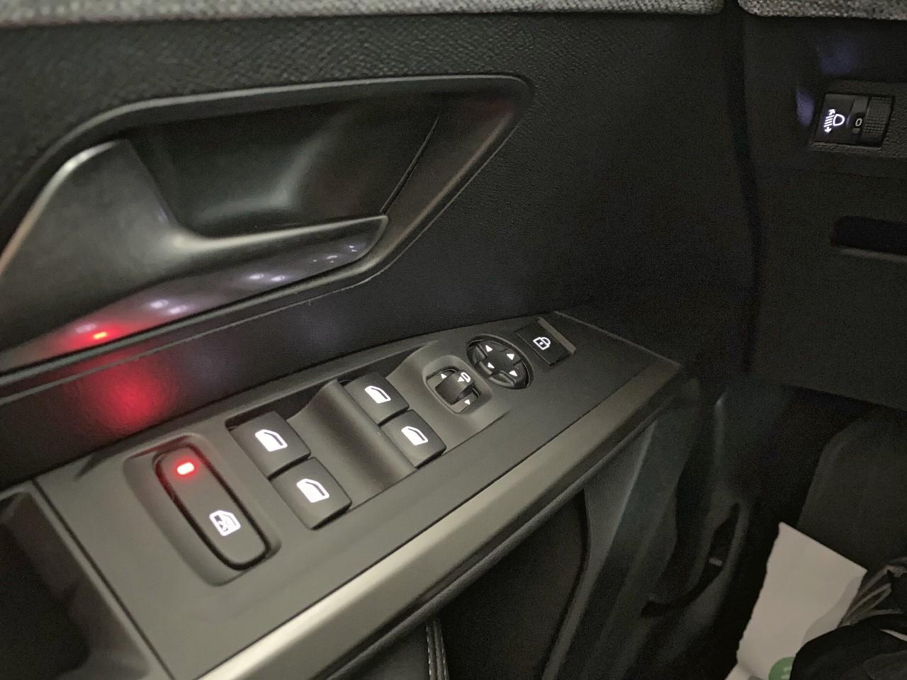 Peugeot 3008 hybrid 145 e-dcs6 allure — photo 20