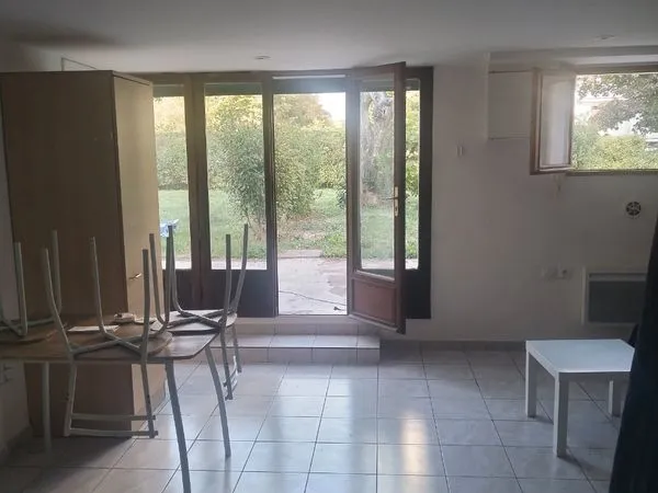 Studio Meublé