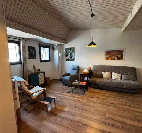 Charmante petite maison rénovée