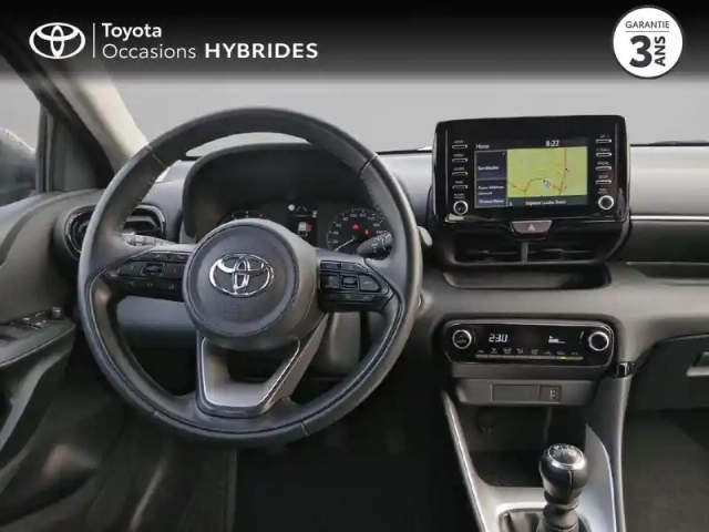 Toyota Yaris 120 vvt-i dynamic business 5p my22 — photo 9