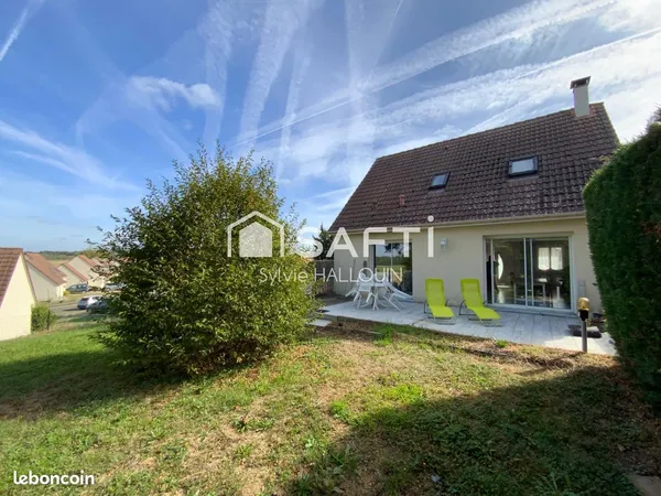Pavillon 5 pièces 93 m²