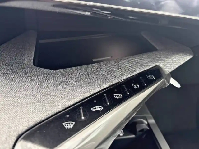 Peugeot 5008 hybrid 145 ch e-dcs6 — photo 60
