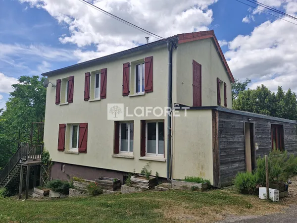 Maison 9 pièces 161 m²