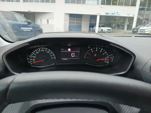 Peugeot 208 puretech 75 s&amp;s bvm5 style — photo 21