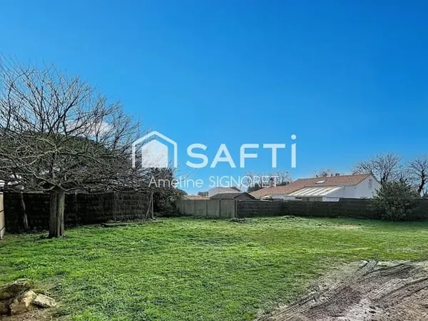 Terrain 102 m²