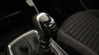 Peugeot 2008 1.2 PureTech 100ch S&S Active — photo 29