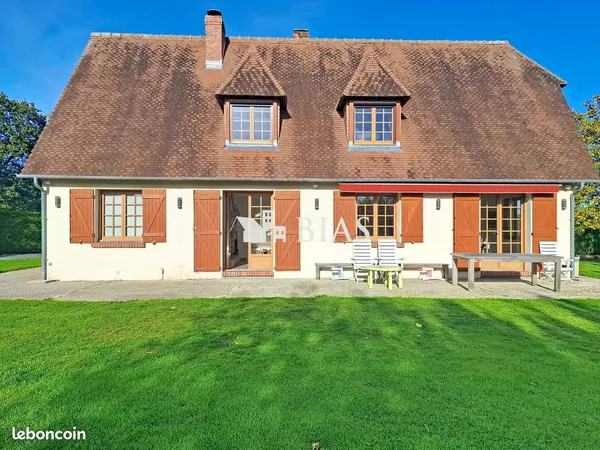 Propriété 6 pièces 200 m²