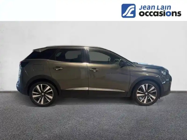 Peugeot 3008 hybrid4 300 e-eat8 — photo 4
