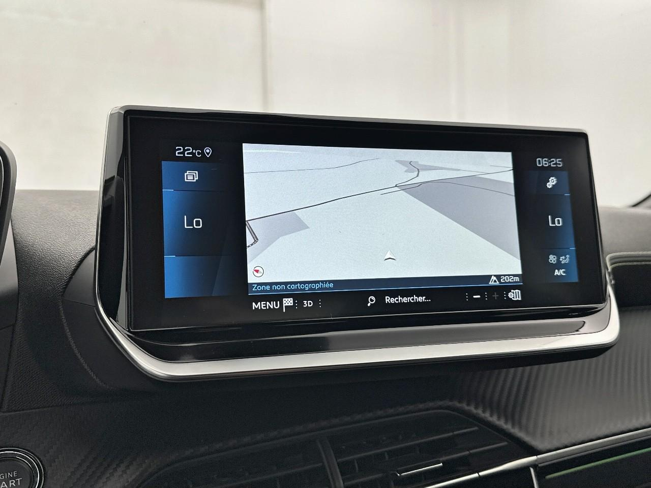 Peugeot 2008 puretech 130 s&s eat8 gt — photo 10