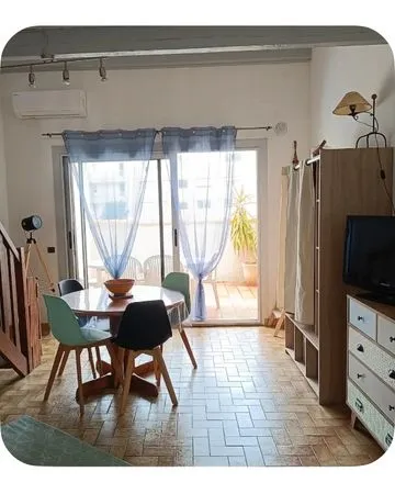 Villa rénovée R+1 terrasse parking