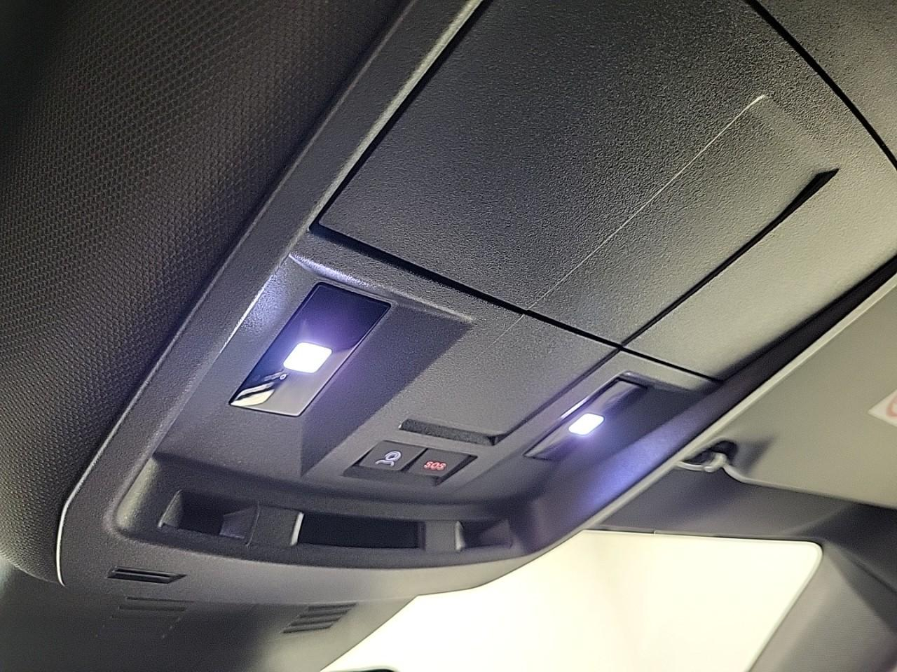 Peugeot 5008 hybrid 136 e-dcs6 gt — photo 22