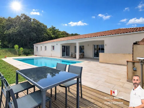 Villa 5 pièces 138 m²