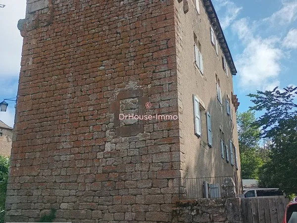 Maison 10 pièces 300 m²