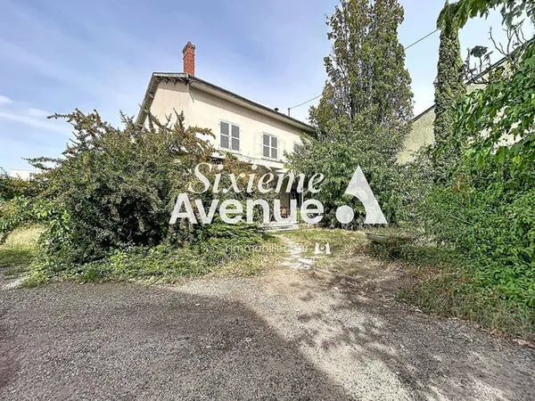 Maison 6 pièces 198 m²