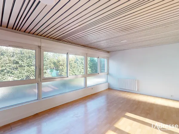 Appartement CHILLY-MAZARIN 2 pièces 47.49m²