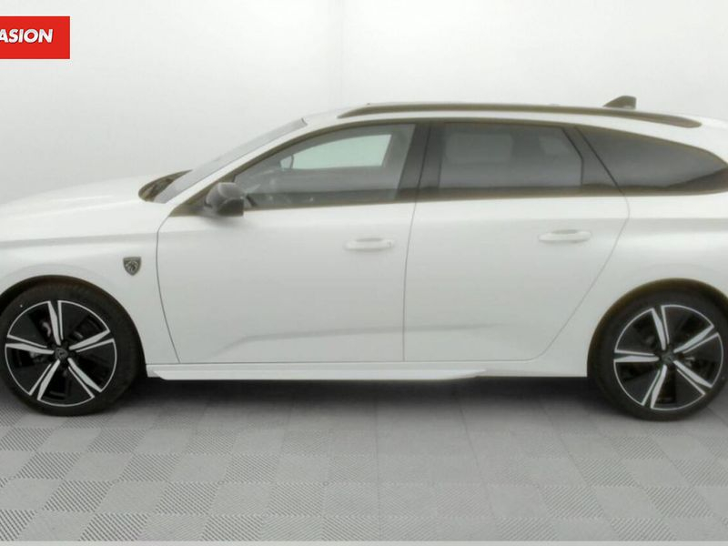 Peugeot 308 III 1.5 BlueHDi 130ch GT EAT8 — photo 4