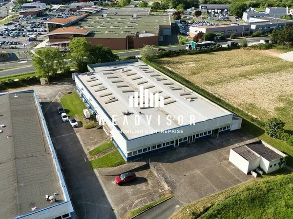 LOCAL D'ACTIVITE 355 m² ARTIGUES-PRÈS-BORDEAUX
