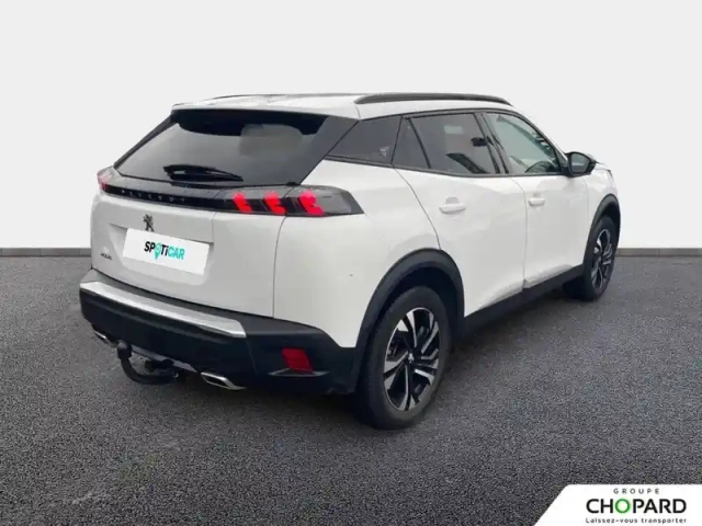 Peugeot 2008 puretech 130 s&amp;s eat8 — photo 8