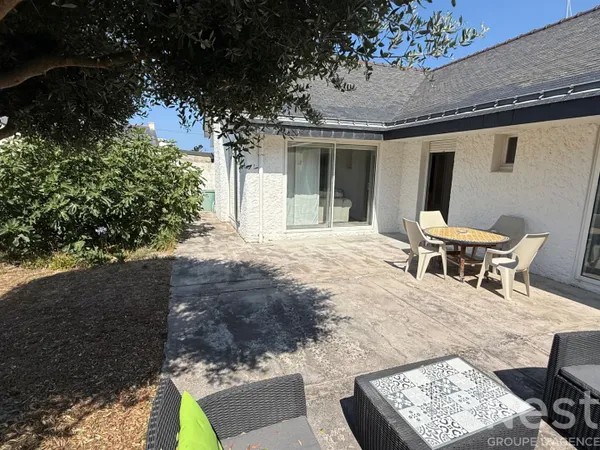 QUIBERON - Vente maison de plain-pied avec une dépendance, au calme et proche du centre