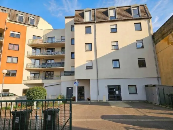 F3 lumineux avec balcon, garage et ascenseur Résidence sénior au coeur de Forbach