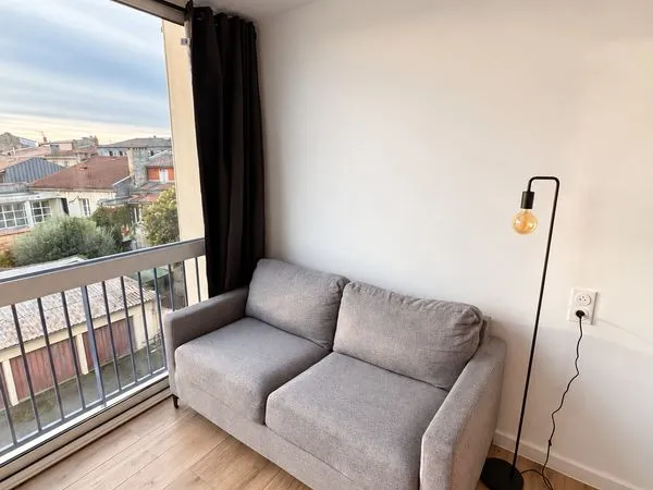 Appartement · 15,5 m² · 1 pièce · Étage 3/4