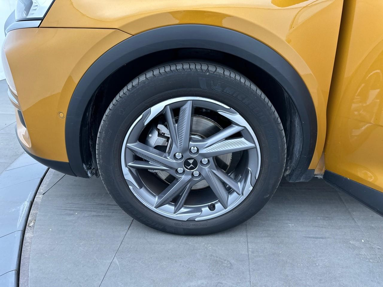 Ds Ds 7 crossback crossback hybride e-tense 300 eat8 4x4 rivoli — photo 14