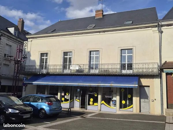Local commercial 177 m² Montval-sur-Loir