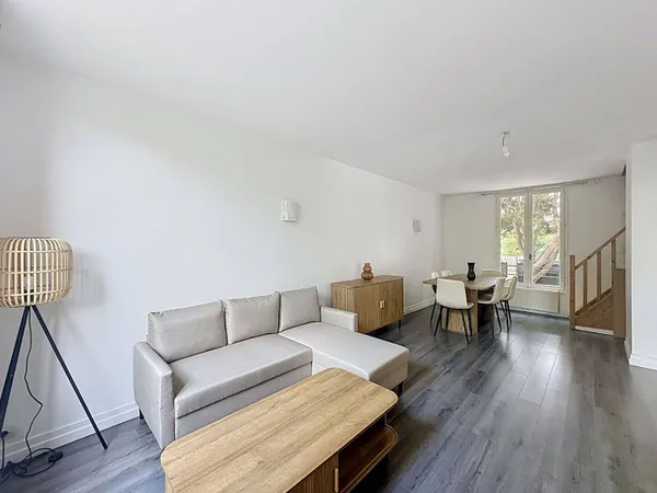 Maison 8 pièces 120 m²