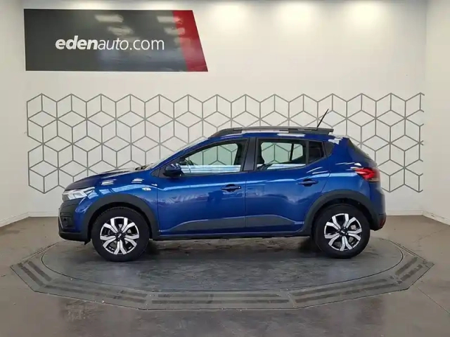 Dacia Sandero eco-g 100 — photo 2