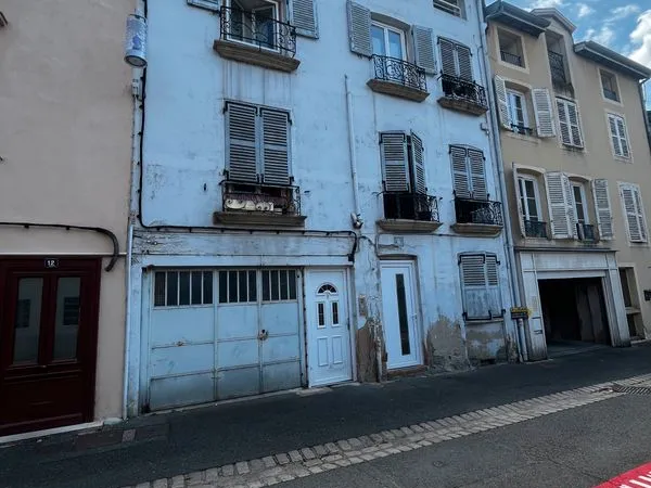 Immeuble de rapport 5 pièces 180 m²