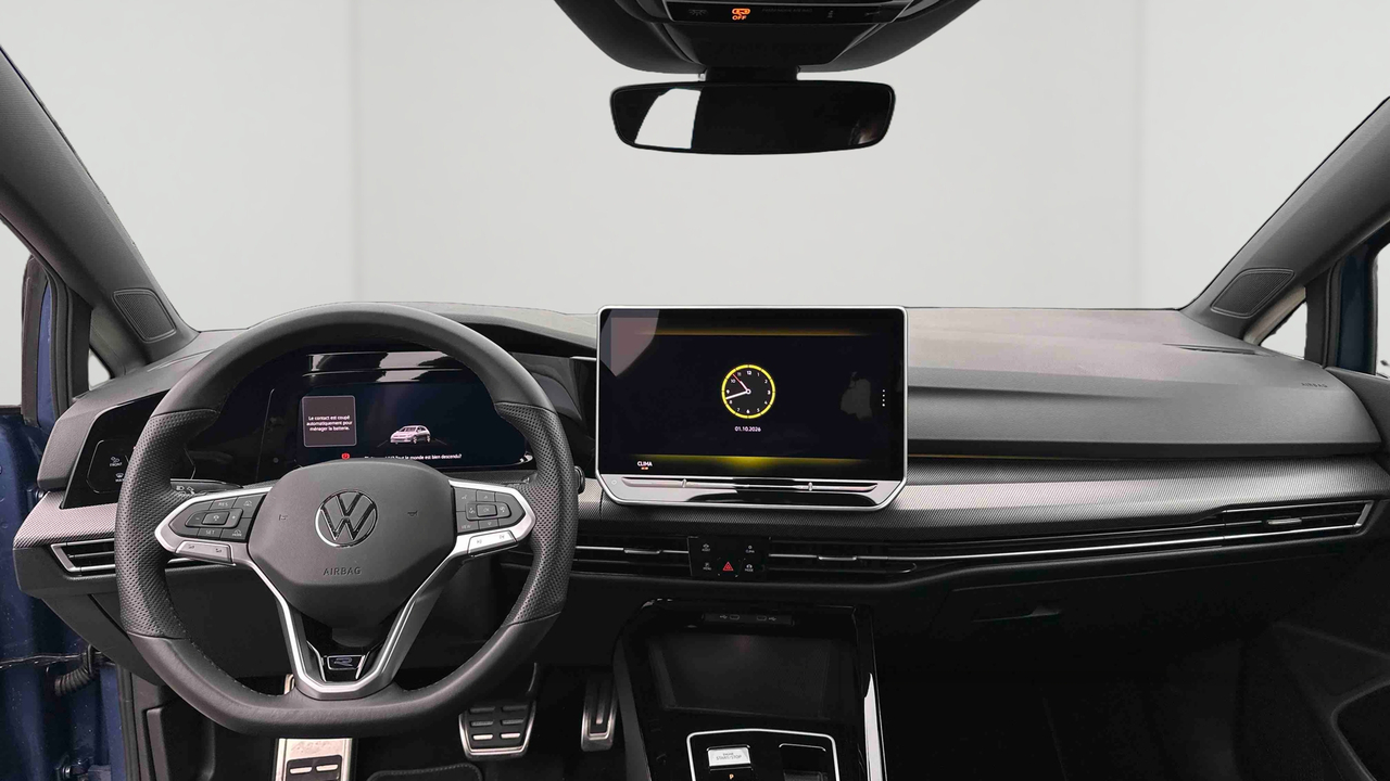 Volkswagen Golf 1.5 eTSI EVO2 150 DSG7 — photo 9