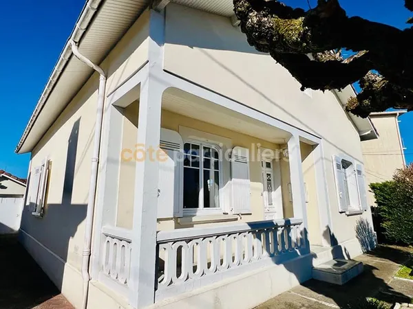Maison 4 pièce(s)