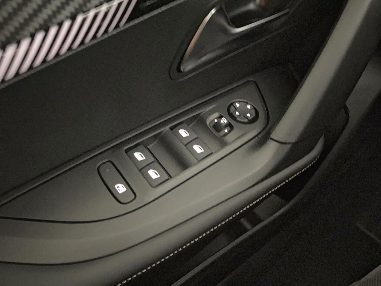 Peugeot 2008 hybrid 145 ch e-dcs6 allure — photo 20